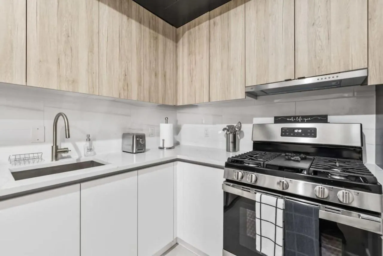 Top Notch 2Br In Upper East Mins To Central Park 뉴욕 아파트